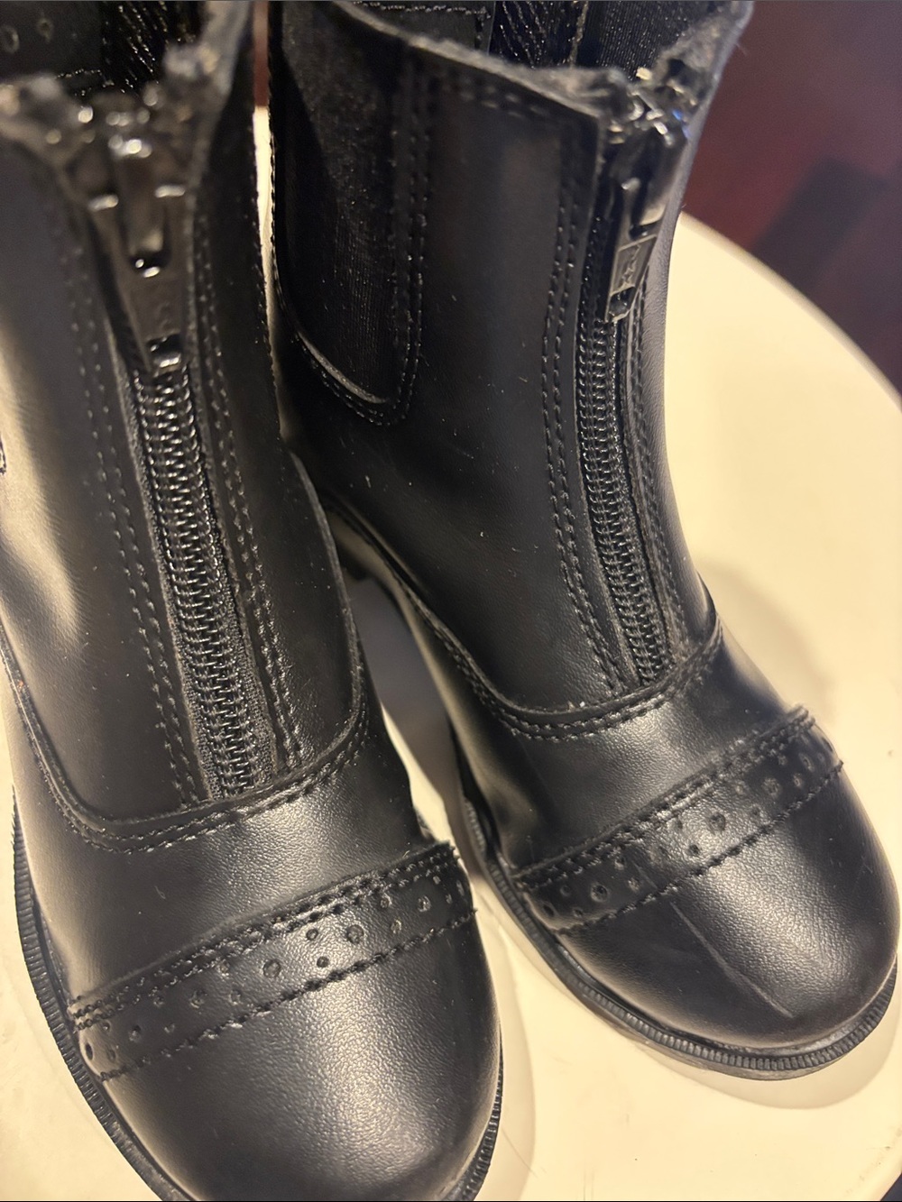 Kids Black Front-Zip Leather Chelsea Boots - Picture 14 of 16